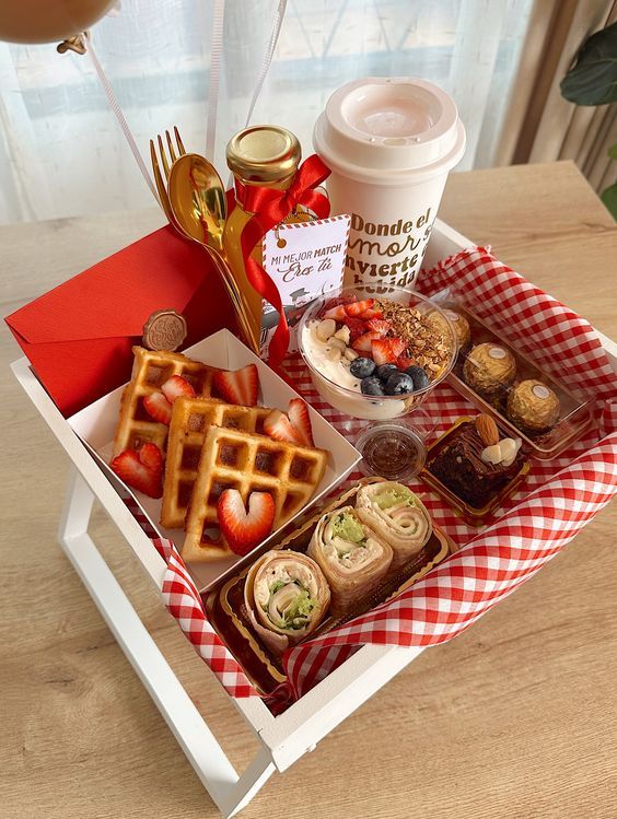 Bandeja personalizada desayuno sorpresa